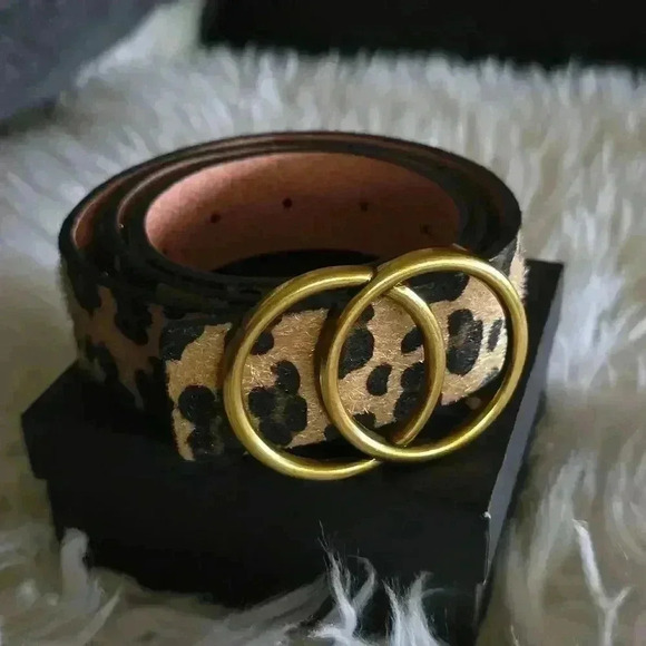 Woman Removable Buckle Leopard Print Belt - Picture 3 of 11